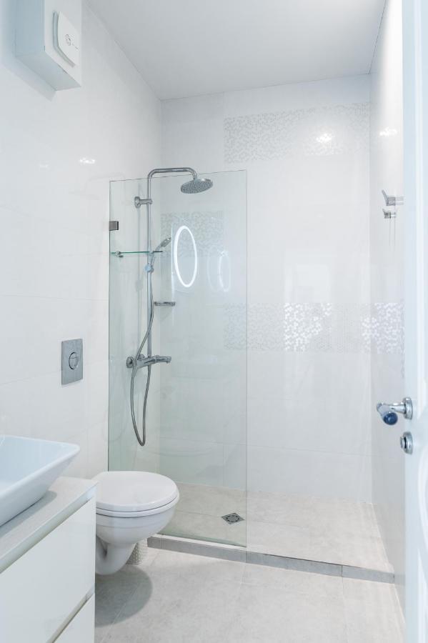 Apartment Vitosha Str 2bd White & Blue By Flat Mаnager *