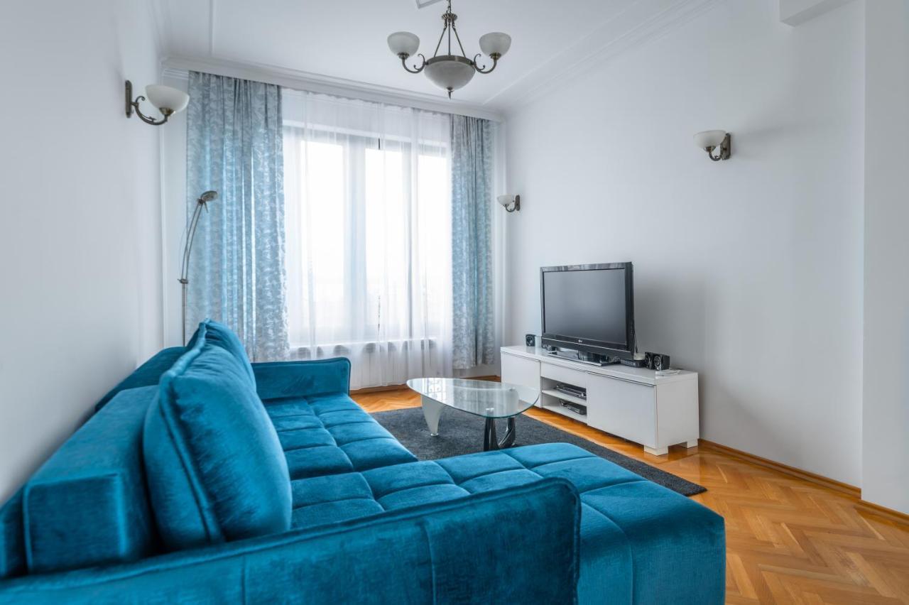 Vitosha Str 2bd White & Blue By Flat Mаnager * Sofia