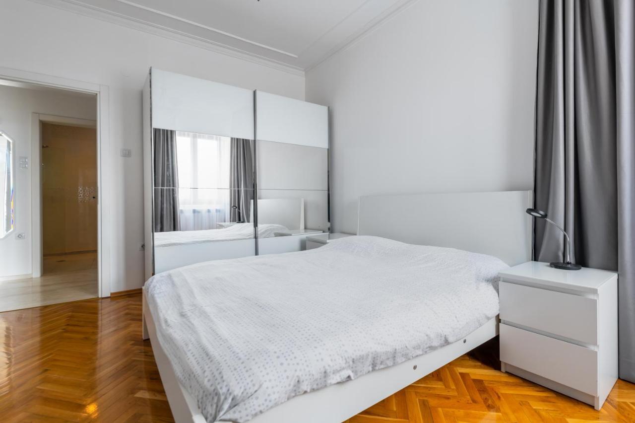 Apartment Vitosha Str 2bd White & Blue By Flat Mаnager *
